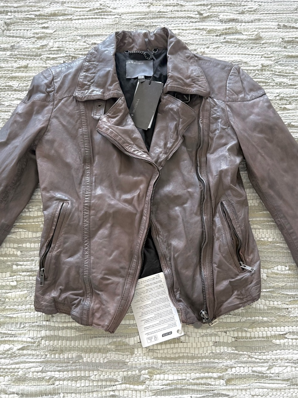 Muubaa Women's Distressed Lamb Leather Moto Jacket